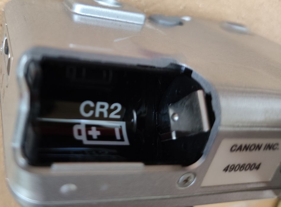 Máquina fotográfica Canon Ixus L-1