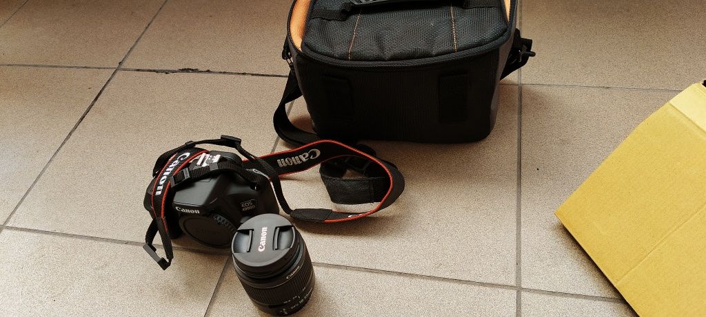 Aparat Canon EOS 4000D