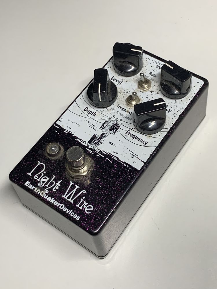 Earthquaker Devices Night Wire V1 - tremolo harmoniczne