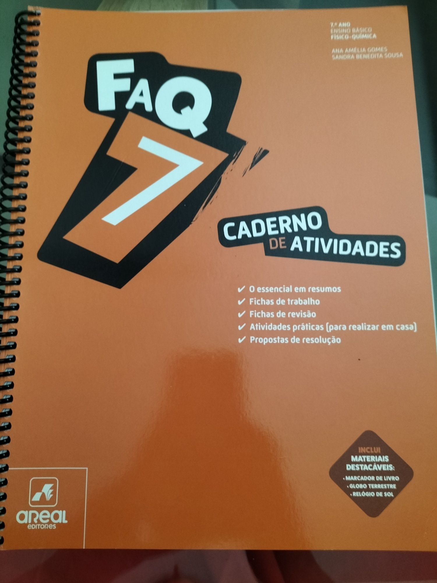 Cadernos de exercícios/ actividades 7°ano