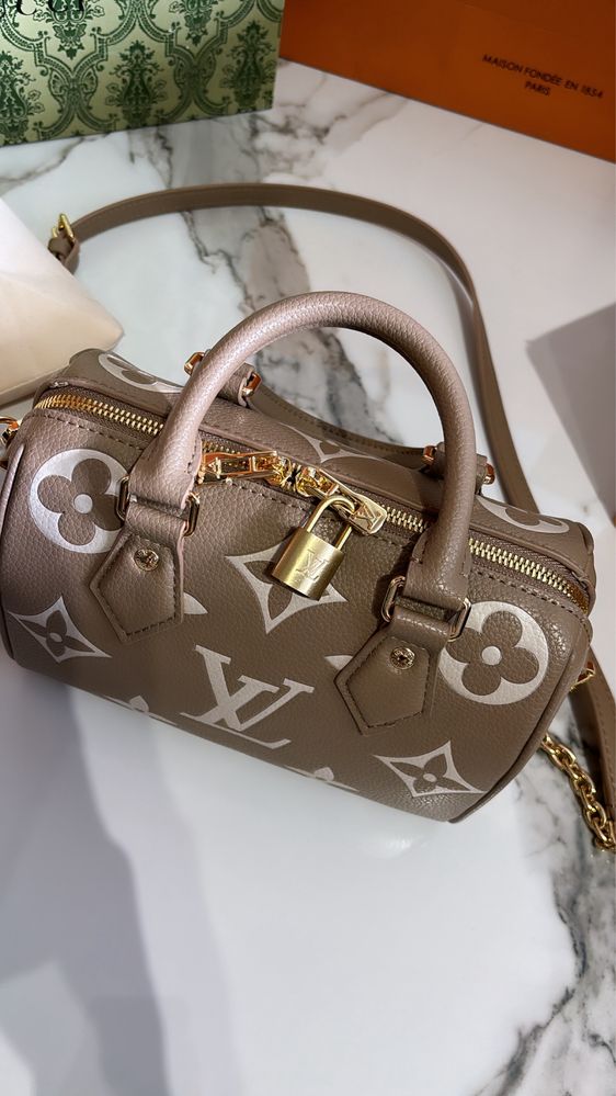 Torebka Louis Vuitton Speedy 20 Bandouliere Skóra naturalna