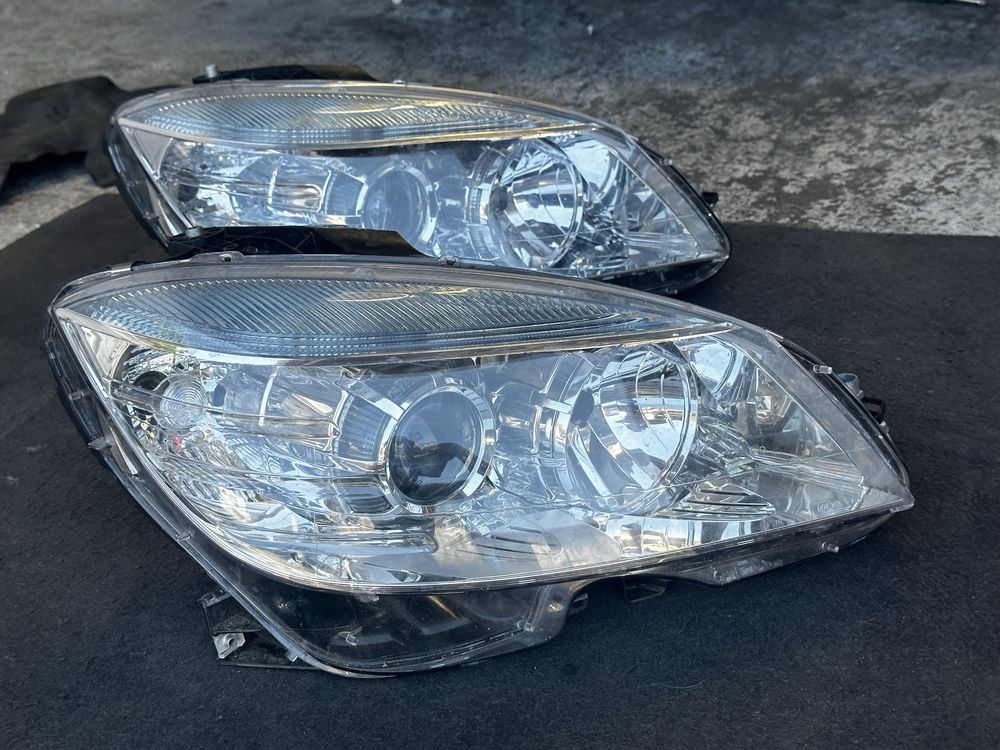 Oticas Direitas Frontais Mercedes W204 H7