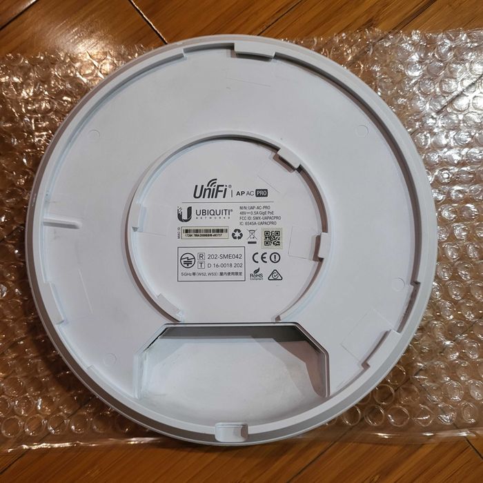 Ubiquiti Unifi AP AC PRO