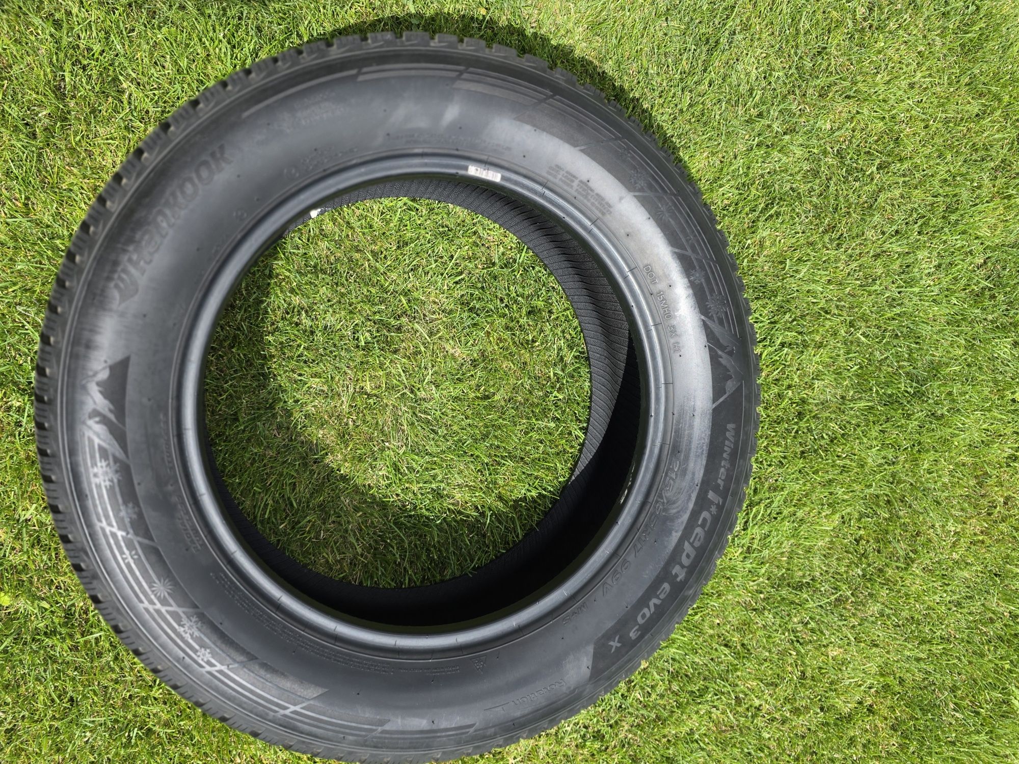 Opony zimowe Hankook 215/65/ 17