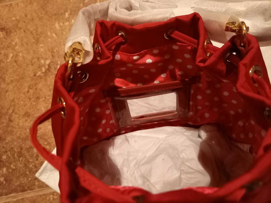 GUESS Oryginalny czerwony worek na ramię