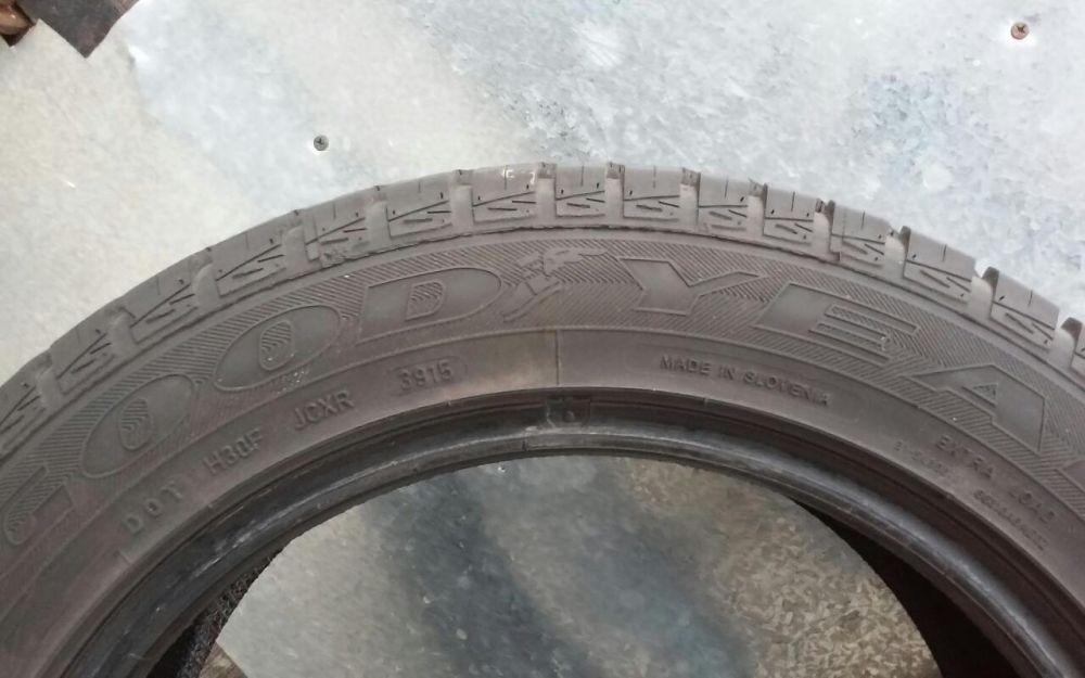 Opony 205/55R16 94V Good Year Vector 4Seasons