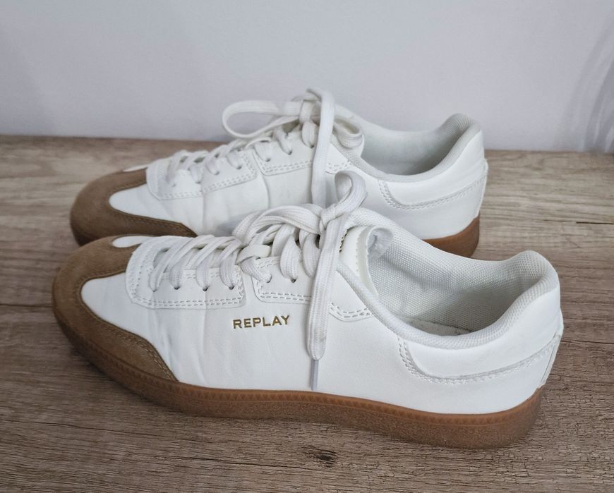 Sneakersy skórzane"Replay".