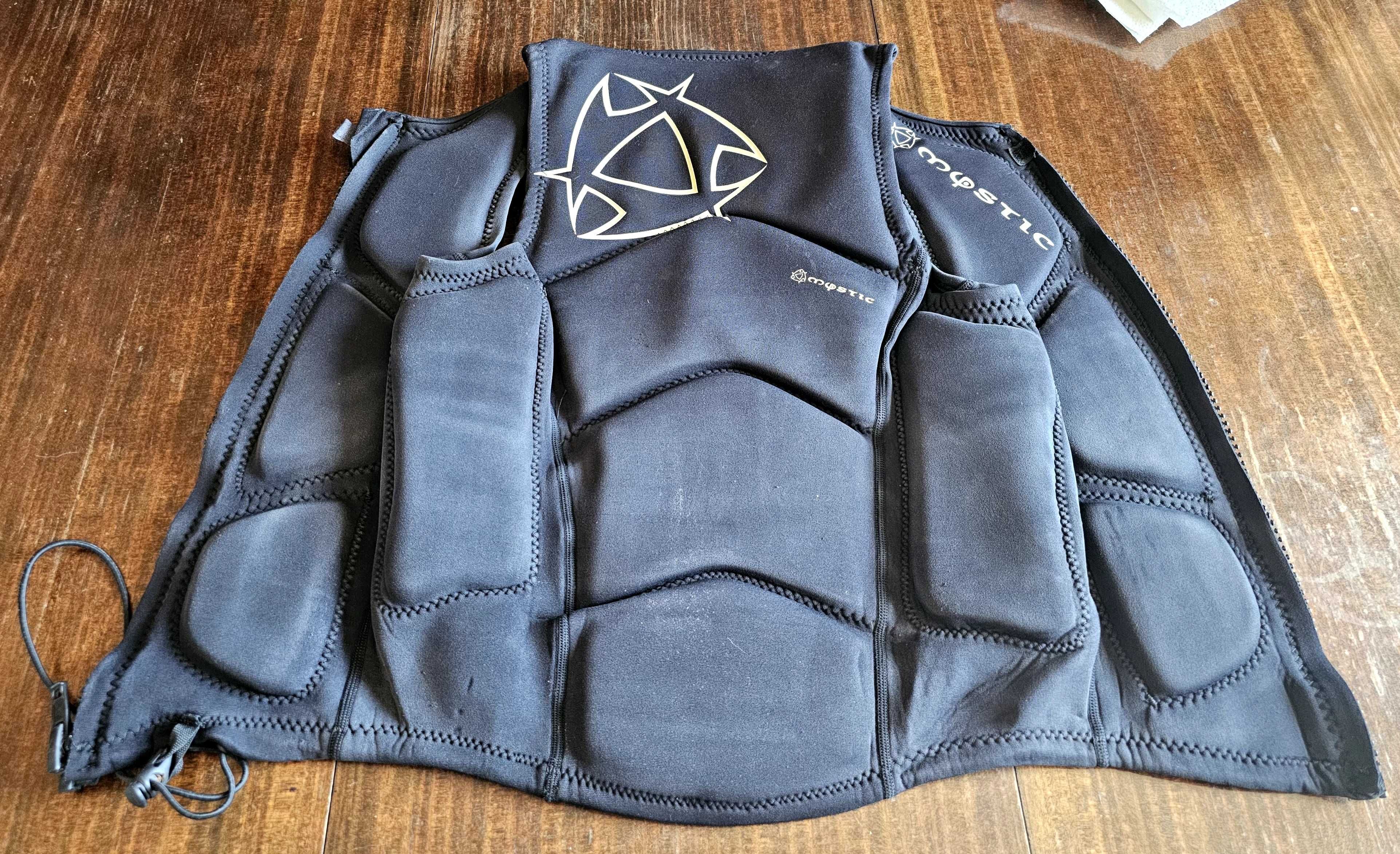 Mystic Impact Vest, para homem, tamanho XS