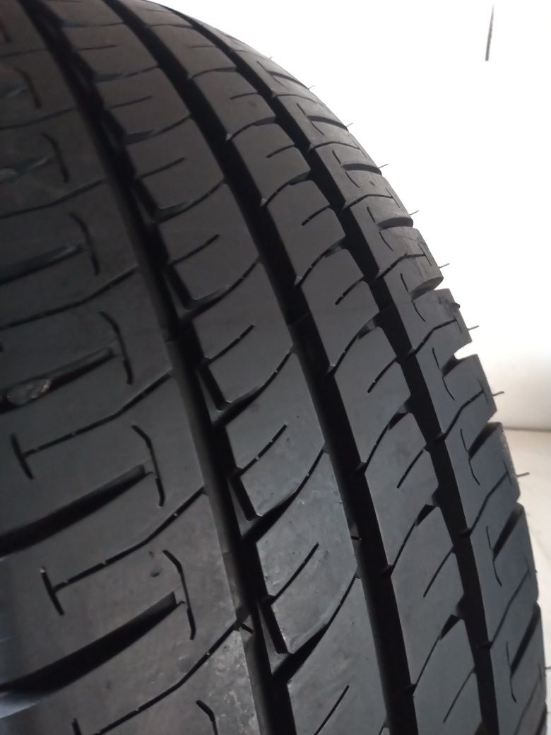 Opona letnia 215/65R16c Michelin Agilis Zapas