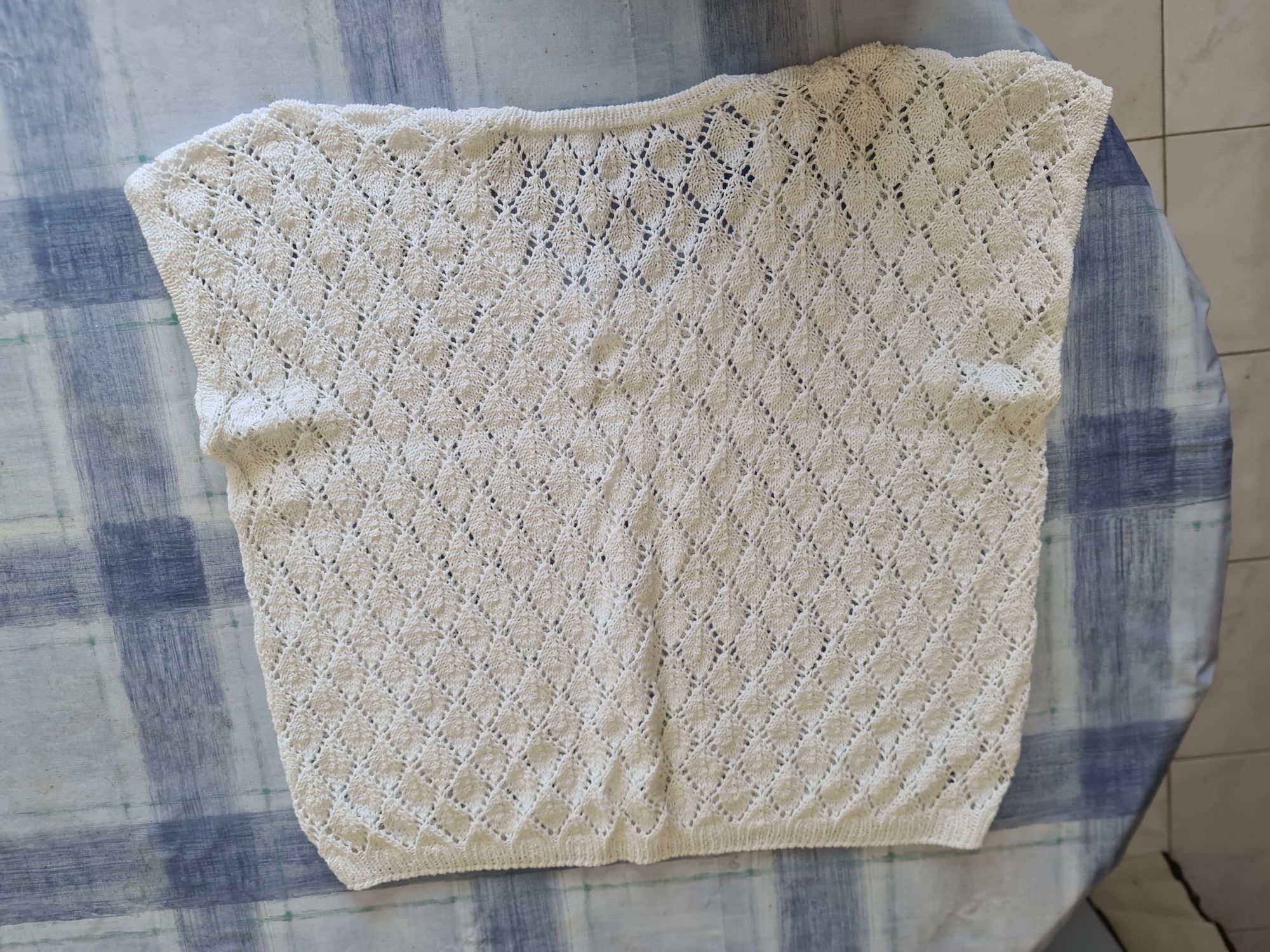 Camisola de Crochet feito a mão