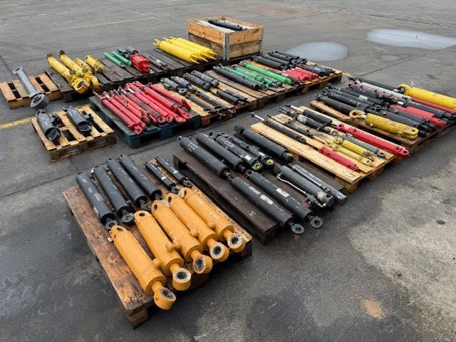 siłownik hydrauliczny teleskopowy nowy