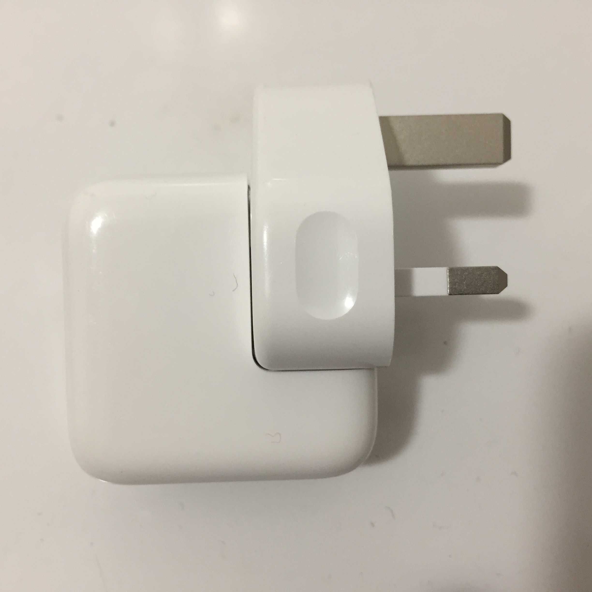 APPLE 12W USB POWER ADAPTER, Блок питания iPad