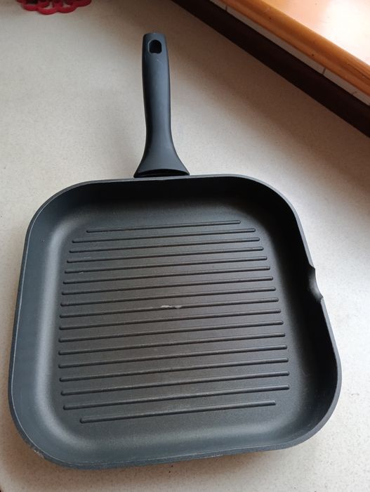 Сковорідка для грилю, виробництва Італії , нова