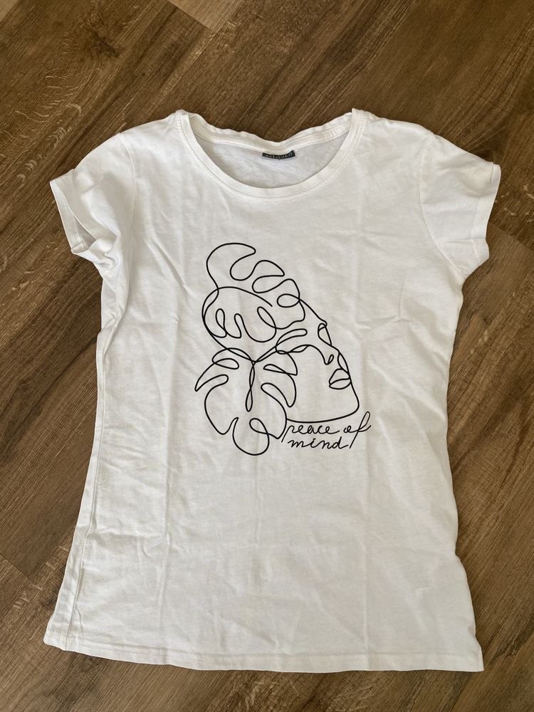 Podkoszulka t-shirt biała rozmiar S