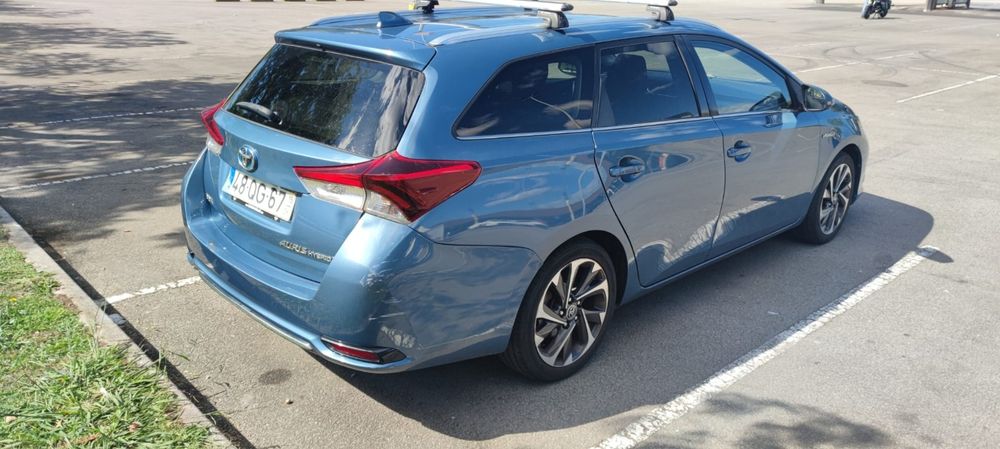 Toyota Auris Touring Sports 1.8 HSD Híbrido Automático – 2015