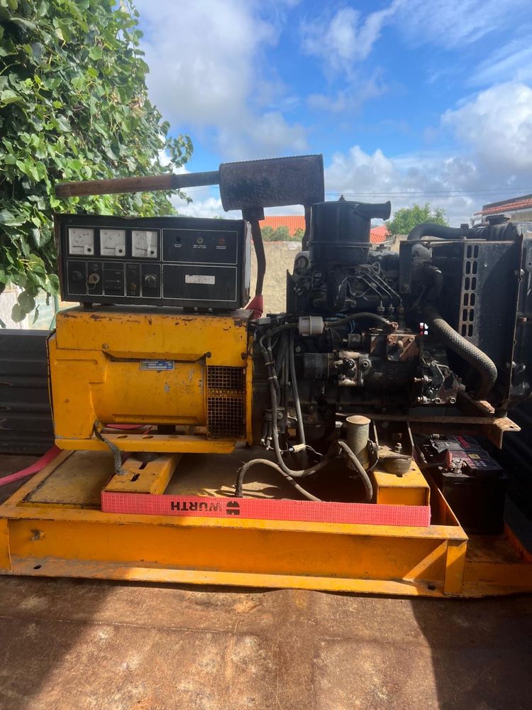 Gerador de 25 KVA