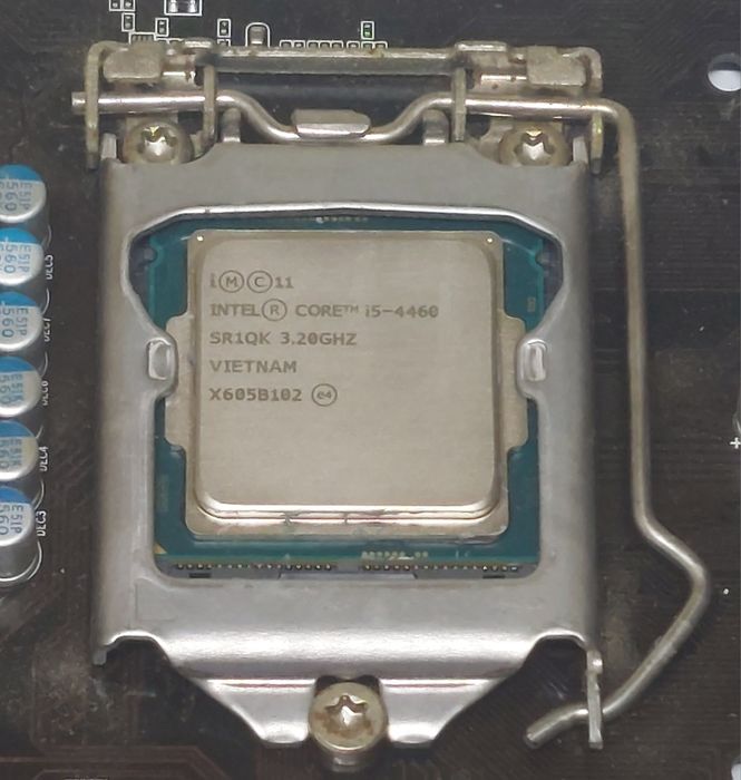 Motherboard Gigabyte + i5 4460 + 8gb ram