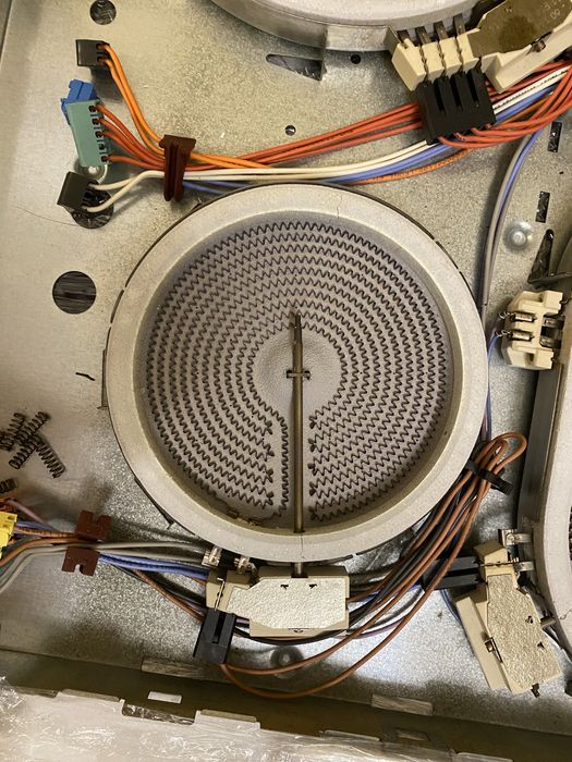 Electrolux EHF 96547 конфорки