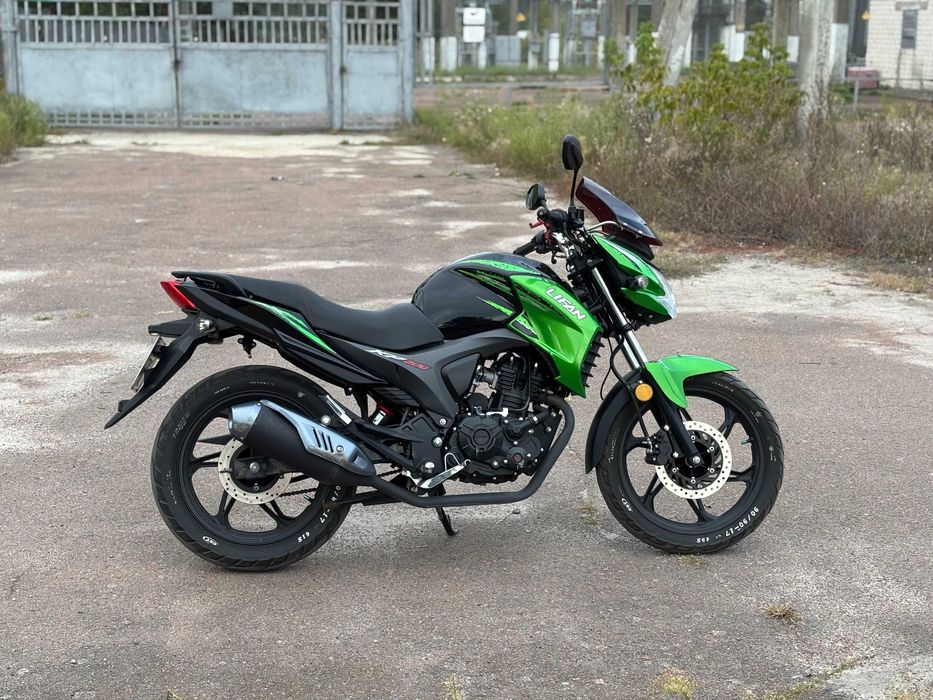 Мотоцикл LIFAN KP200 (LF200-10B)