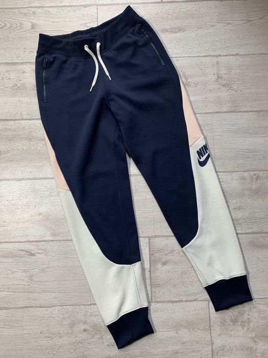 Штани Nike Ідеал