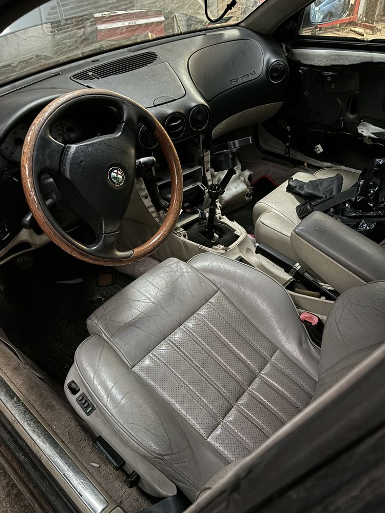 Alfa romeo 166 silnik 2,4 jtd turbo lampy zdrzak skrzynia przewod waz