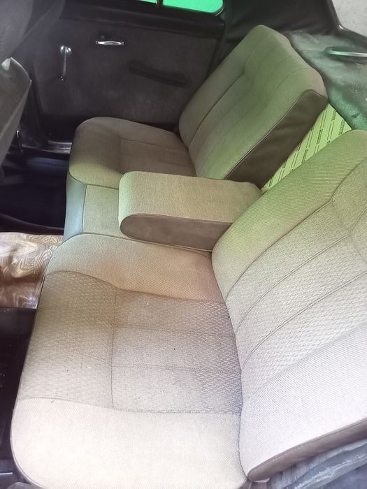 Газ 24 Волга Черная