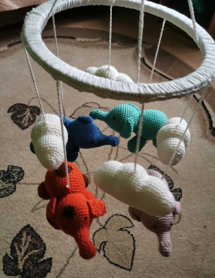 duża (68cm) kolorowa karuzela na szydełku handmade