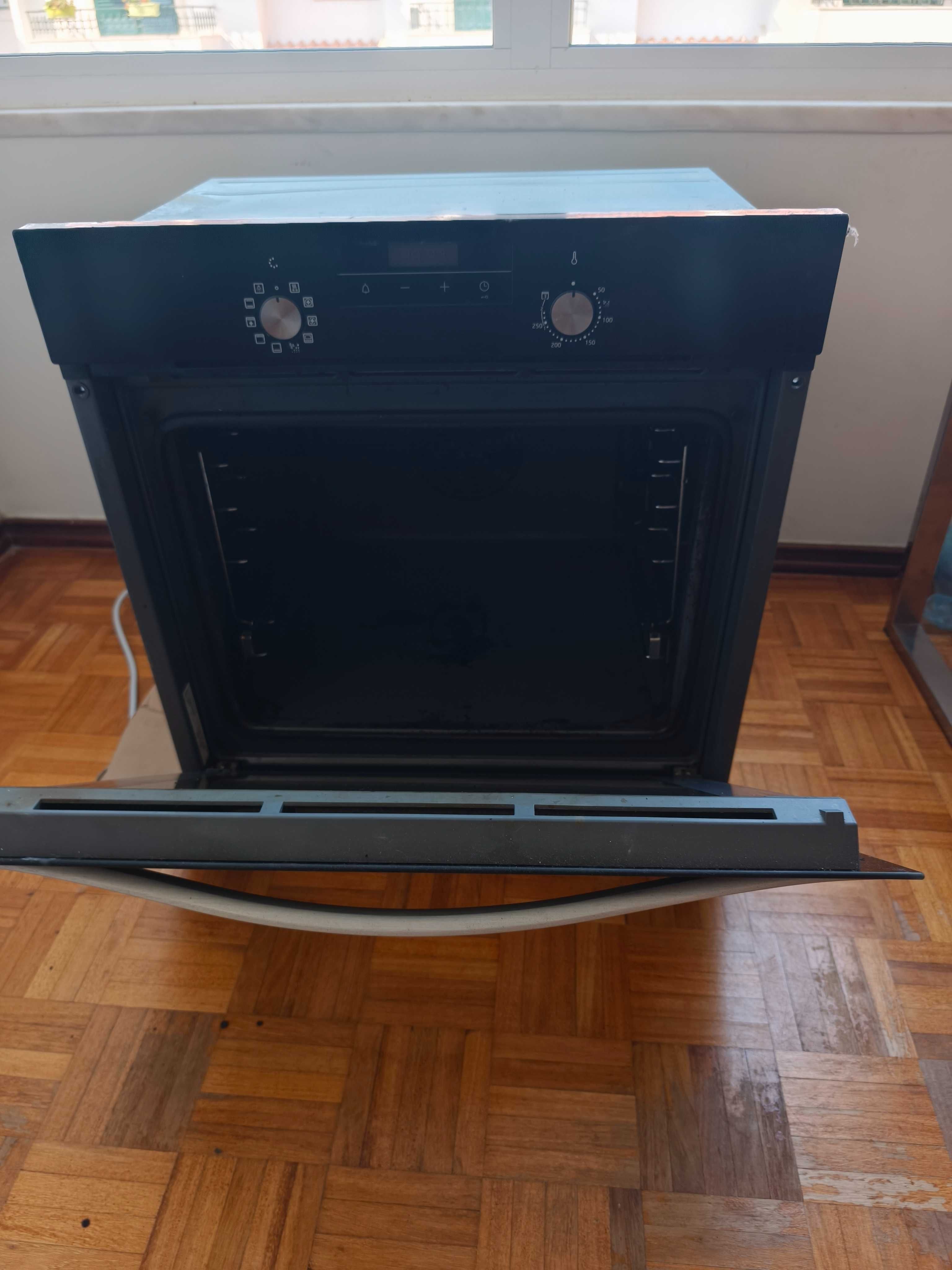 Forno Balay usado em ótimo estado