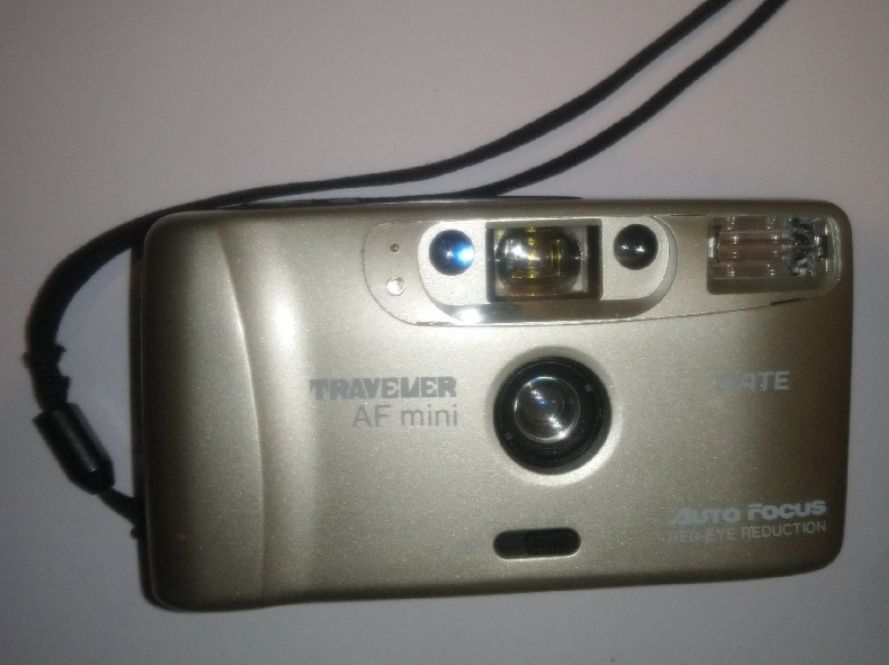 Sprzedam Analogowy Aparat Fotograficzny Traveler AF MINI