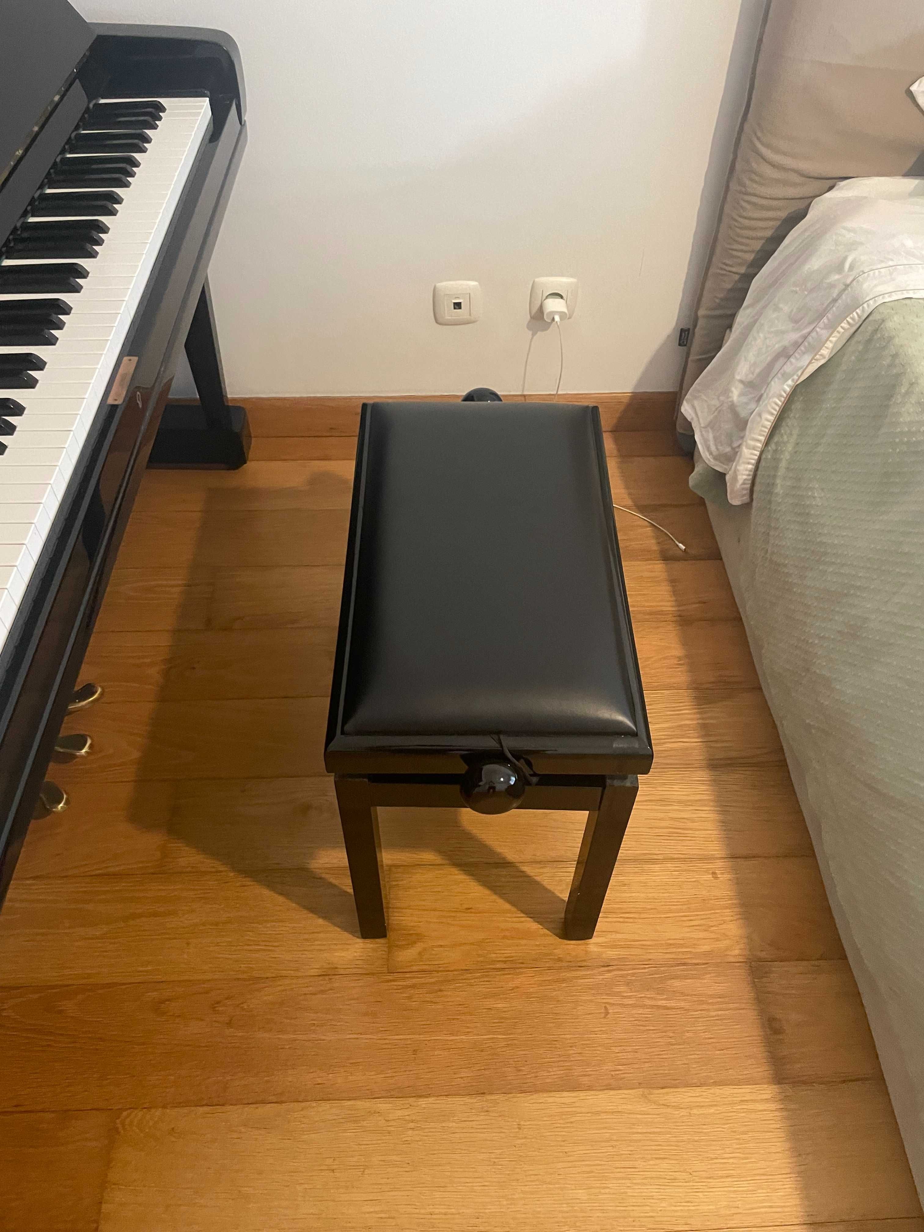 Piano Yamaha U3 Japonês – Excelente som, afinado e pronto a tocar"