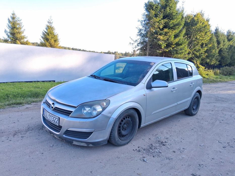 Opel astra H 1.7 cdti 100 km hatchback