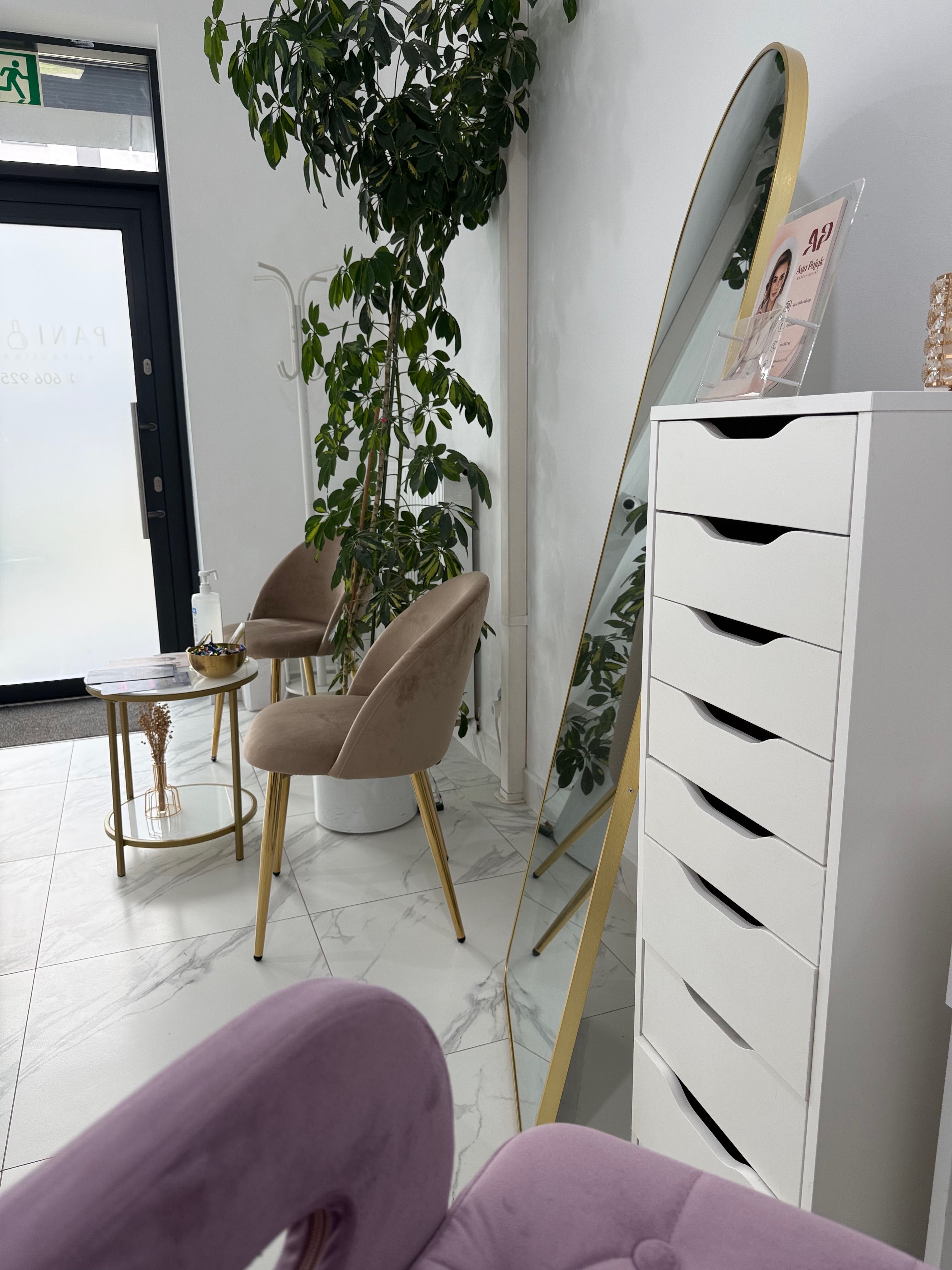 Podnajem stanowiska do mani i pedi w salonie Pani Mani