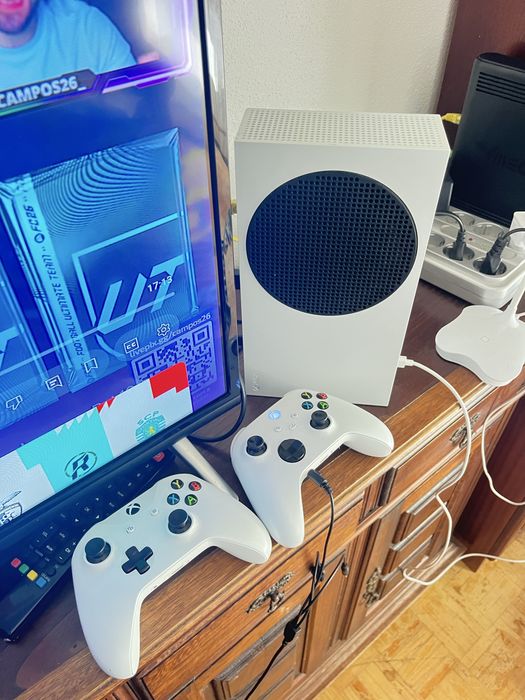 Xbox Serie S 1TB perfeito estado