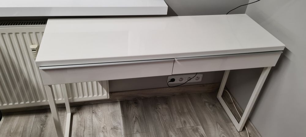 Biurko Ikea Besta