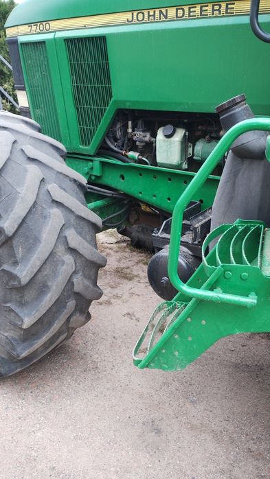 Sprzedam John Deere 7700