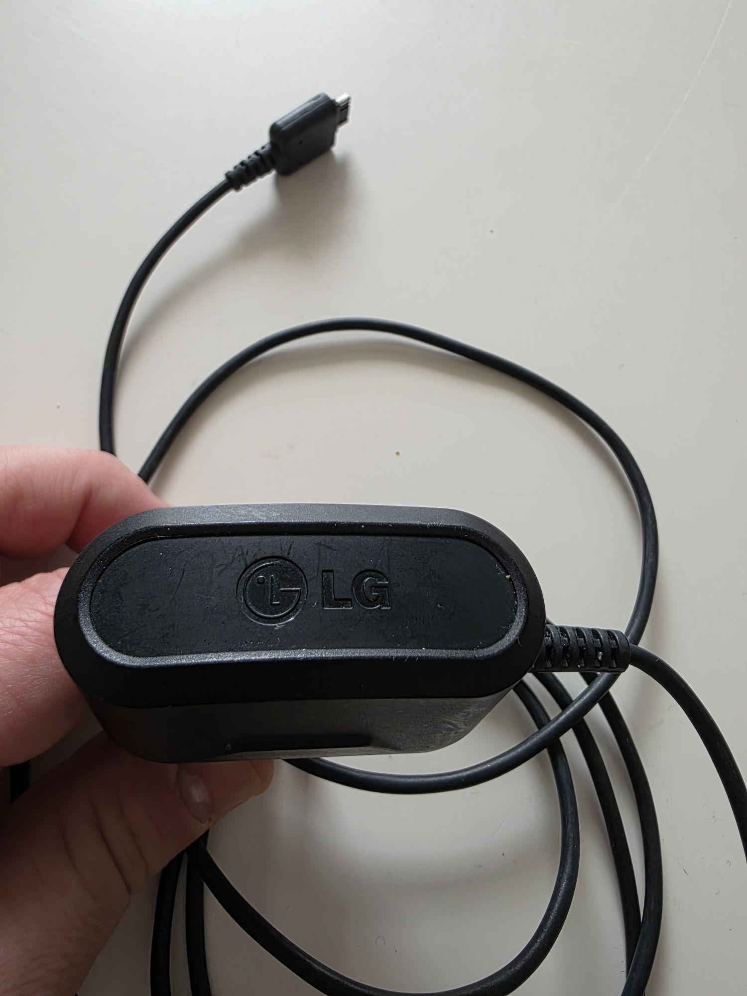 Zasilacz ładowarka LG 4.5v