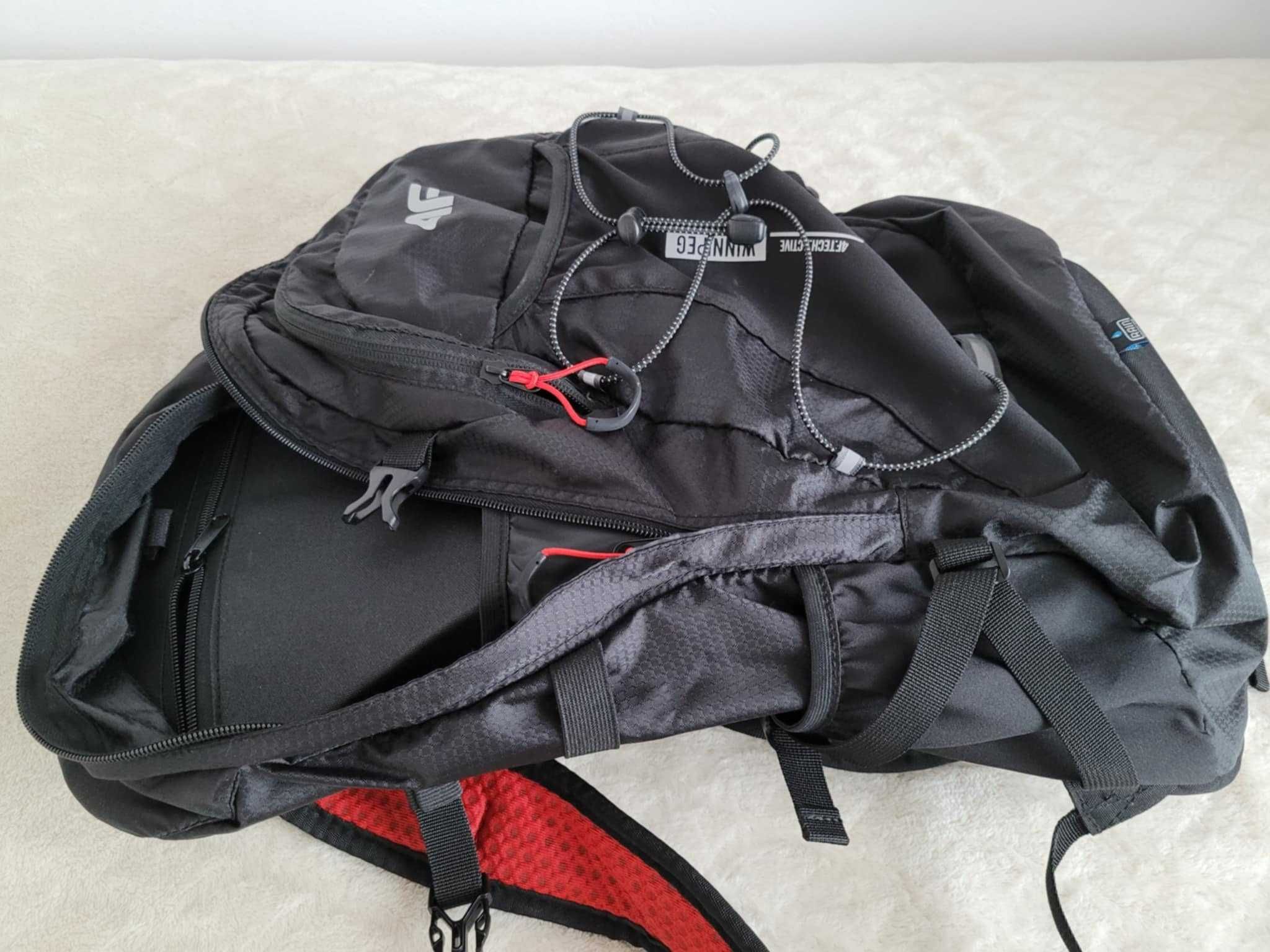 Plecak turystyczny 35L firmy 4F