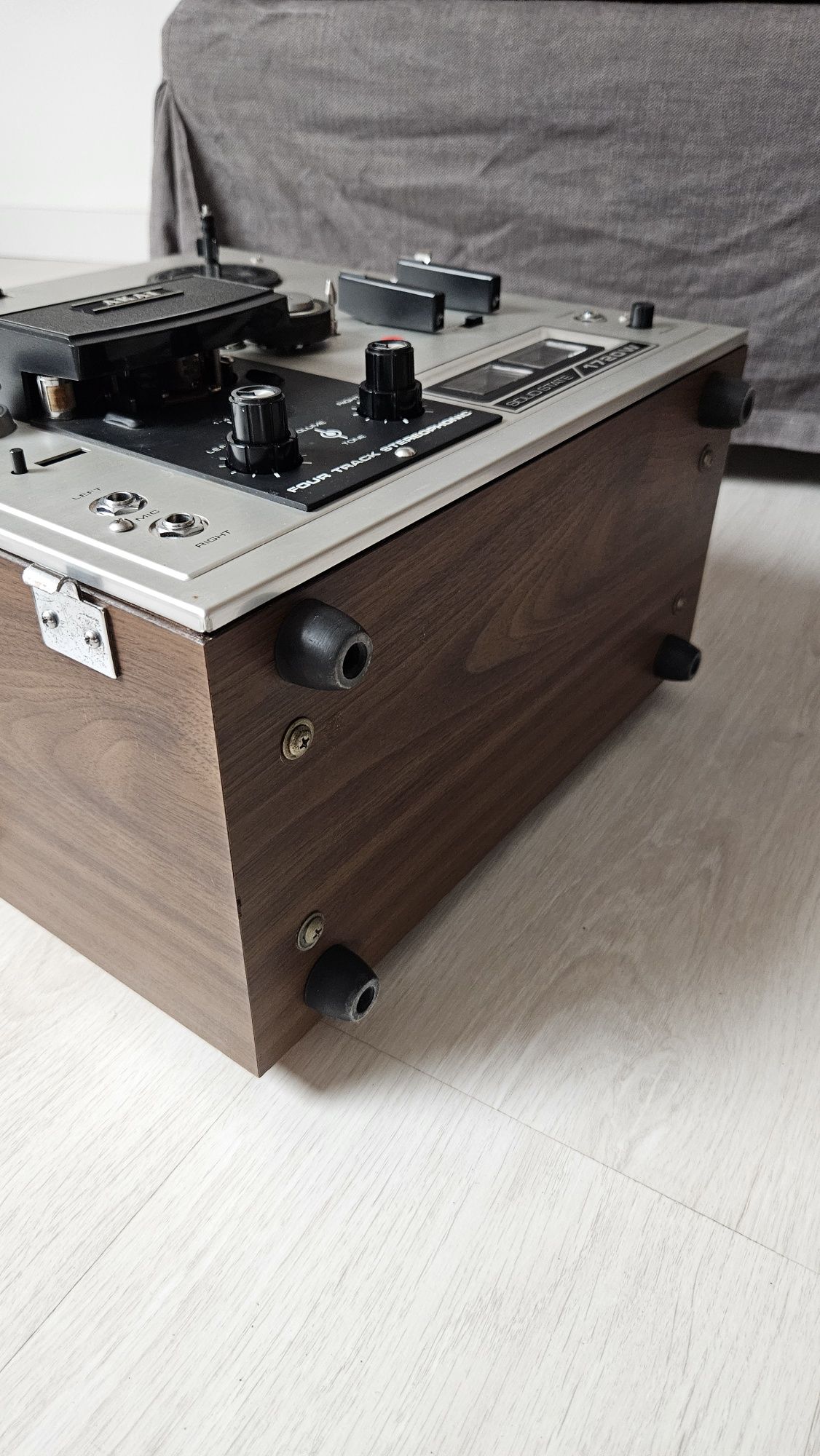 Sistema de som Akai Reel to Reel tape deck