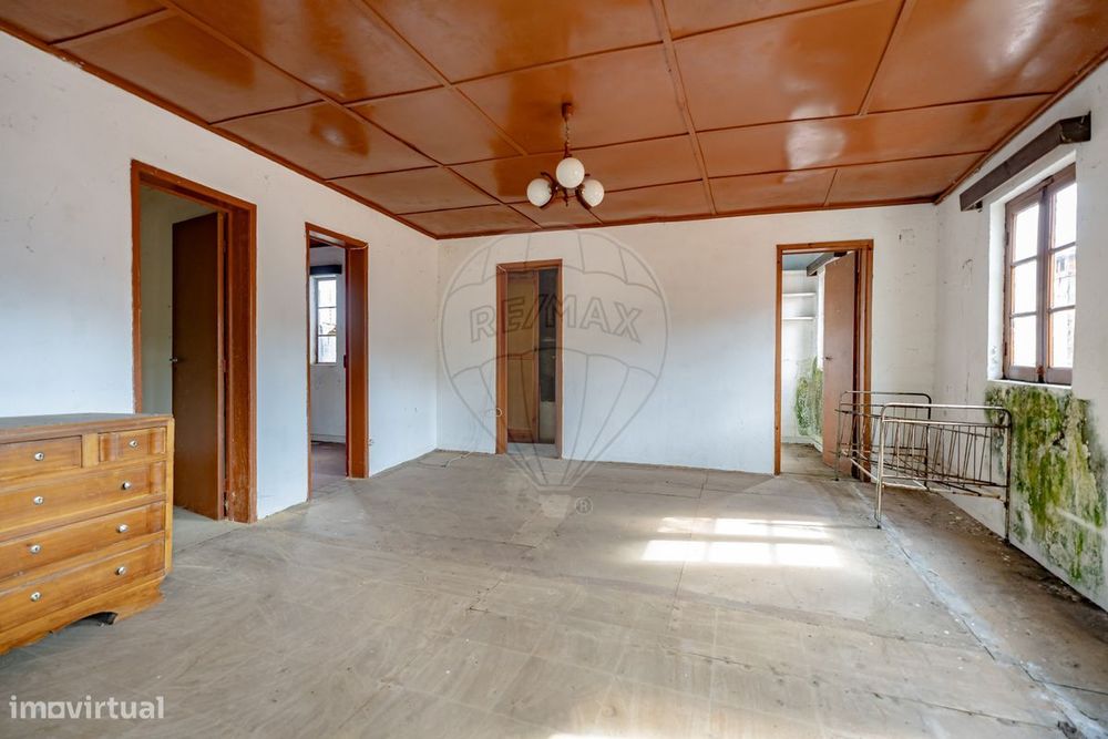 Moradia T2 para venda