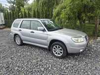 Subaru Forester 2.0 4x4 **klima**szyberdach**skóra**