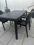 Mesa com 4 cadeiras