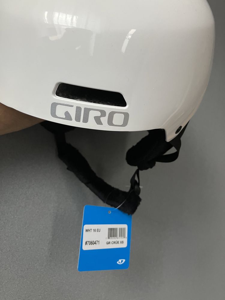 Nowy kask narciarski GIRO CRUE - XS