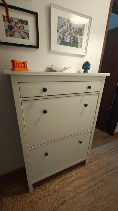 Sapateira IKEA ótima arrumação