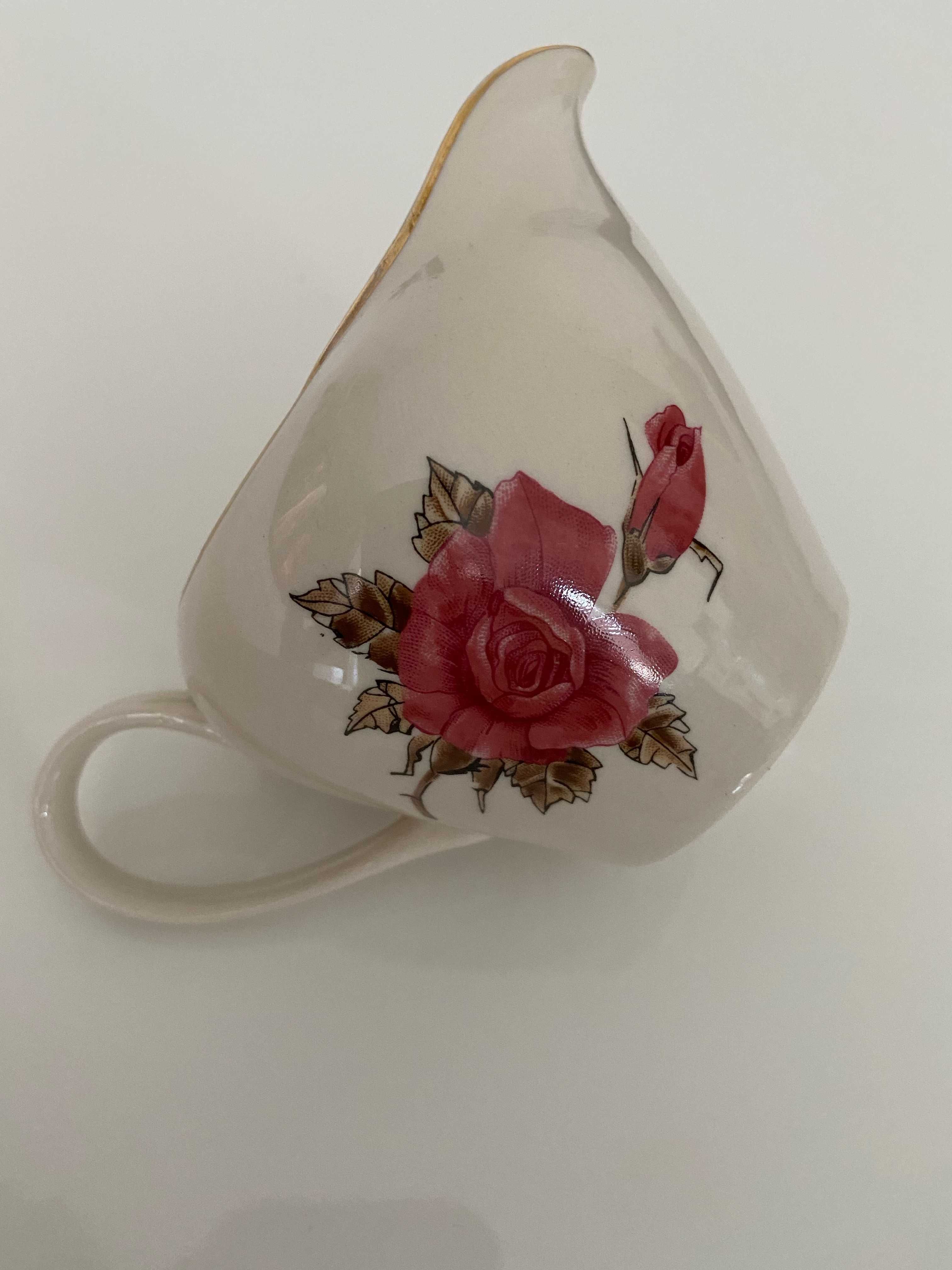 Chocież mlecznik ecru vintage kwiaty polskie porcelana