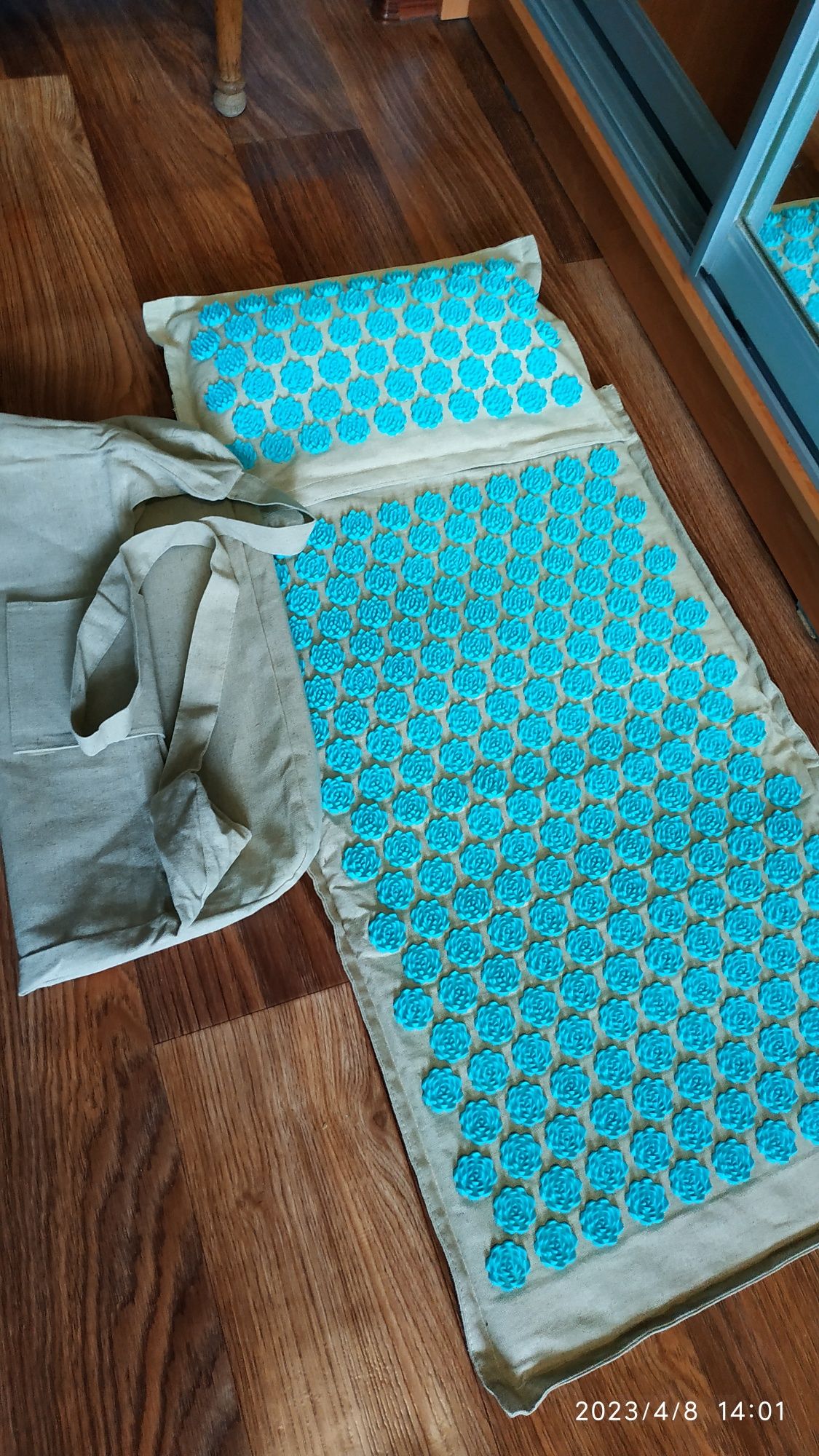 Акупунктурний масажний килимок