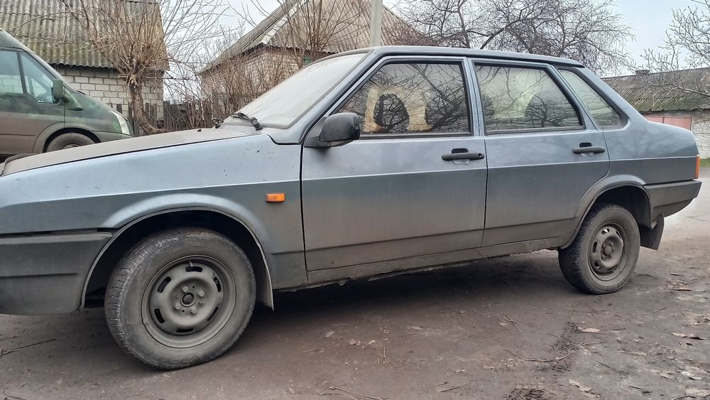 Продам ваз 21099