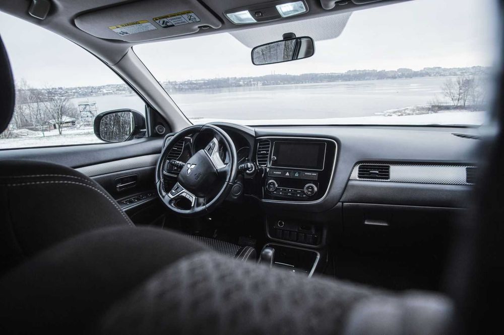 Прокат Mitsubishi Outlander