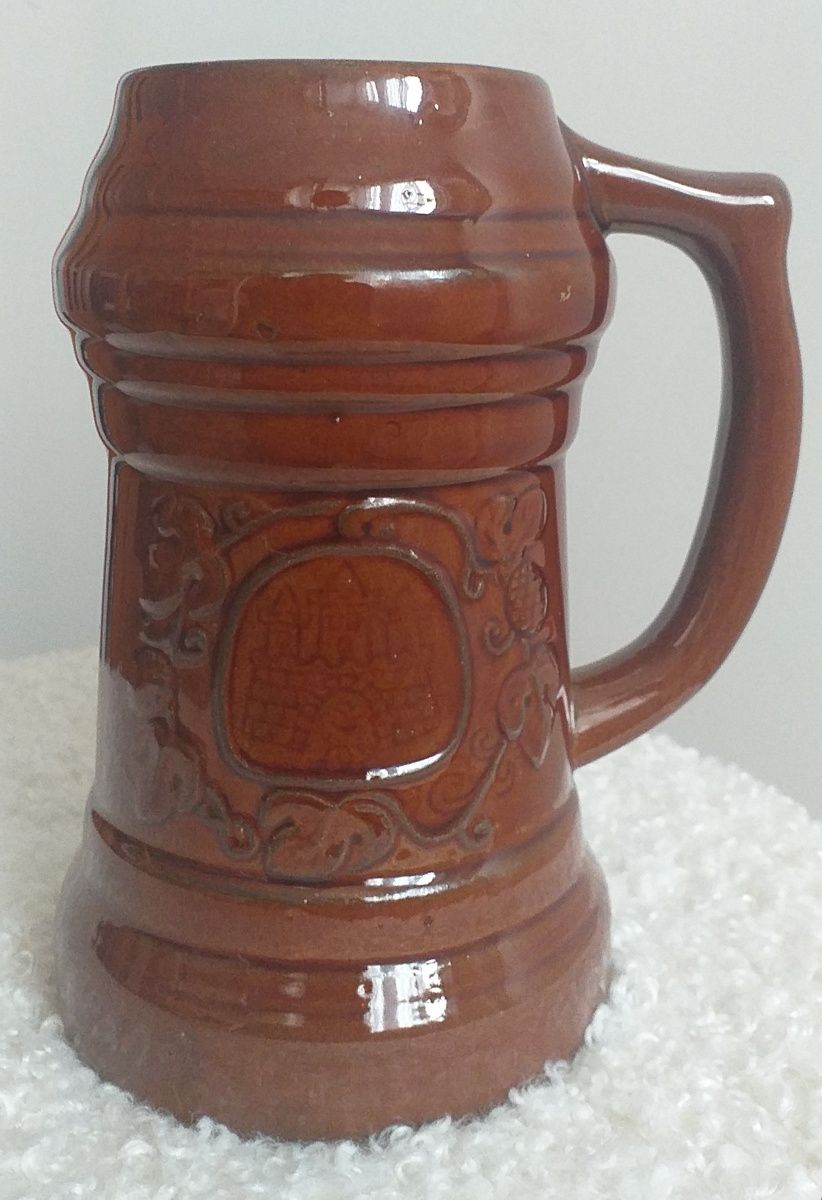 Kufel ceramiczny herb Bolesławca