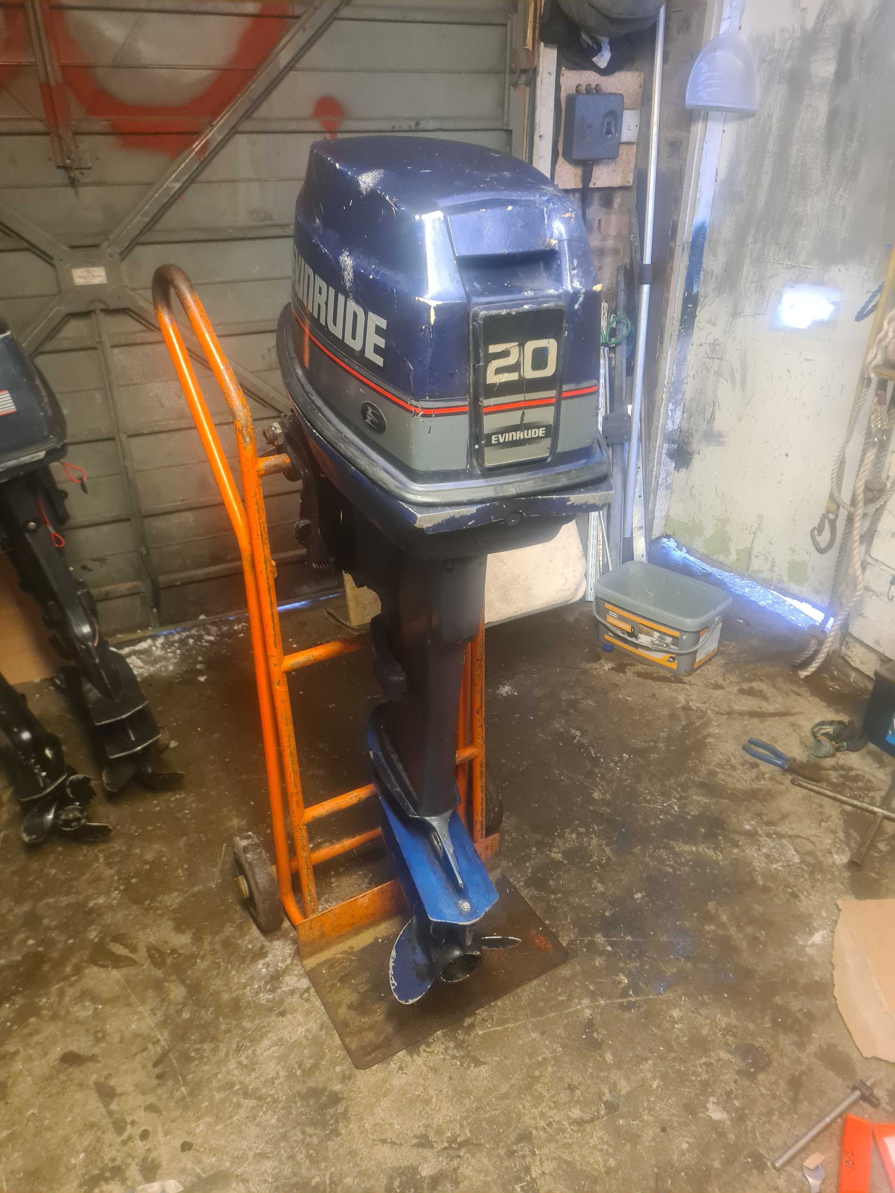 silnik zaburtowy evinrude 20koni 2 sow