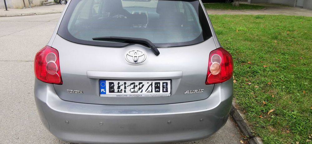 Toyota Auris 1.6 VVTi + Gas 134.000 km